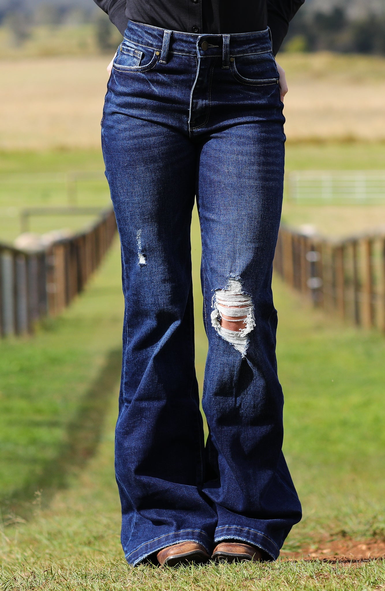 Petra 153 - Distressed Super High Rise ultra flare Dark wash